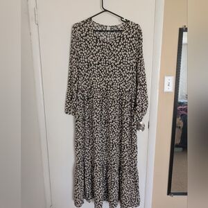 Tiered Floral Maxi Dress